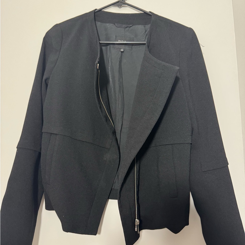 Aritzia Babaton Black Blazer Sleek Suit Jacket